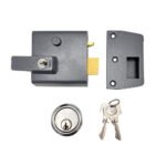 Yale No.1 Auto Deadlocking Nightlatch